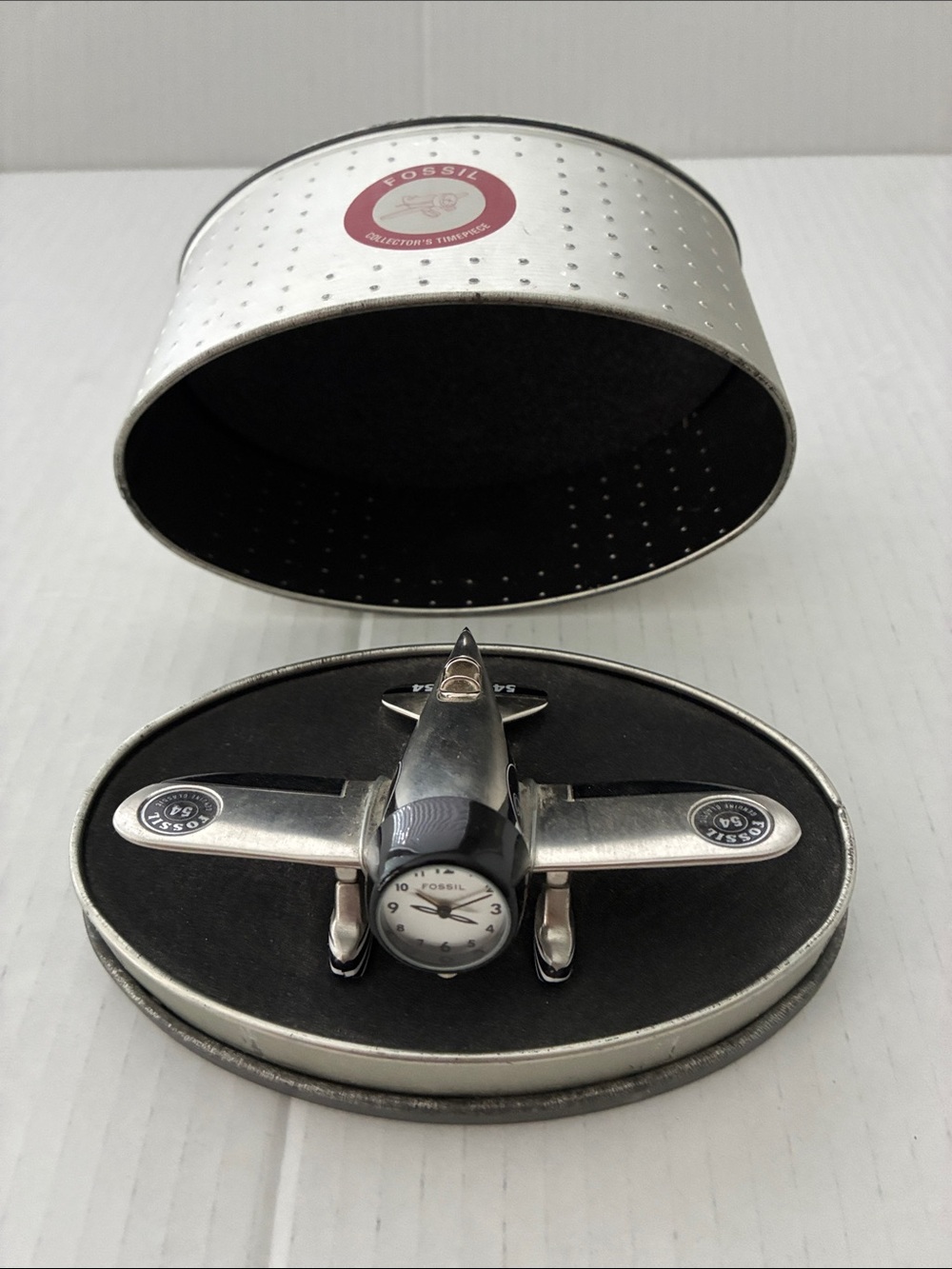 Fossil 54 Collector’s Airplane Time piece Desk Clock Limited Edition  with Tin